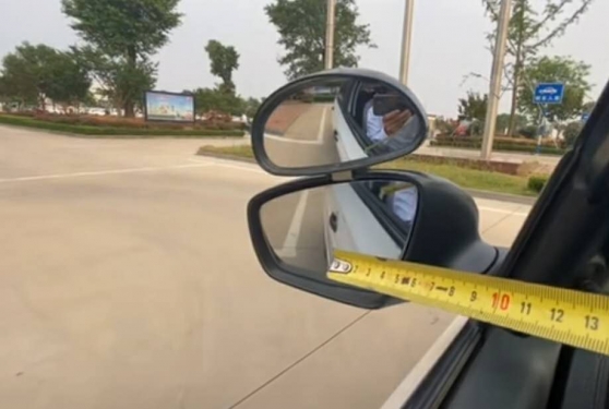 倒车入库出库什么时候打方向盘，倒车入库出库车内看点图解